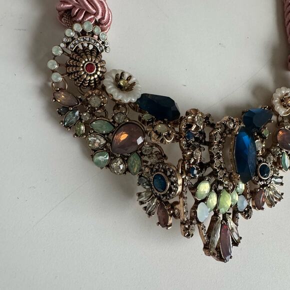 Eye Candy LA  Juline Multi Color Crystal Collar Necklace - Picture 4 of 8